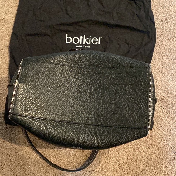 Botkier black medium size tote with silver zipper lining and silver inside - Picture 8 of 9